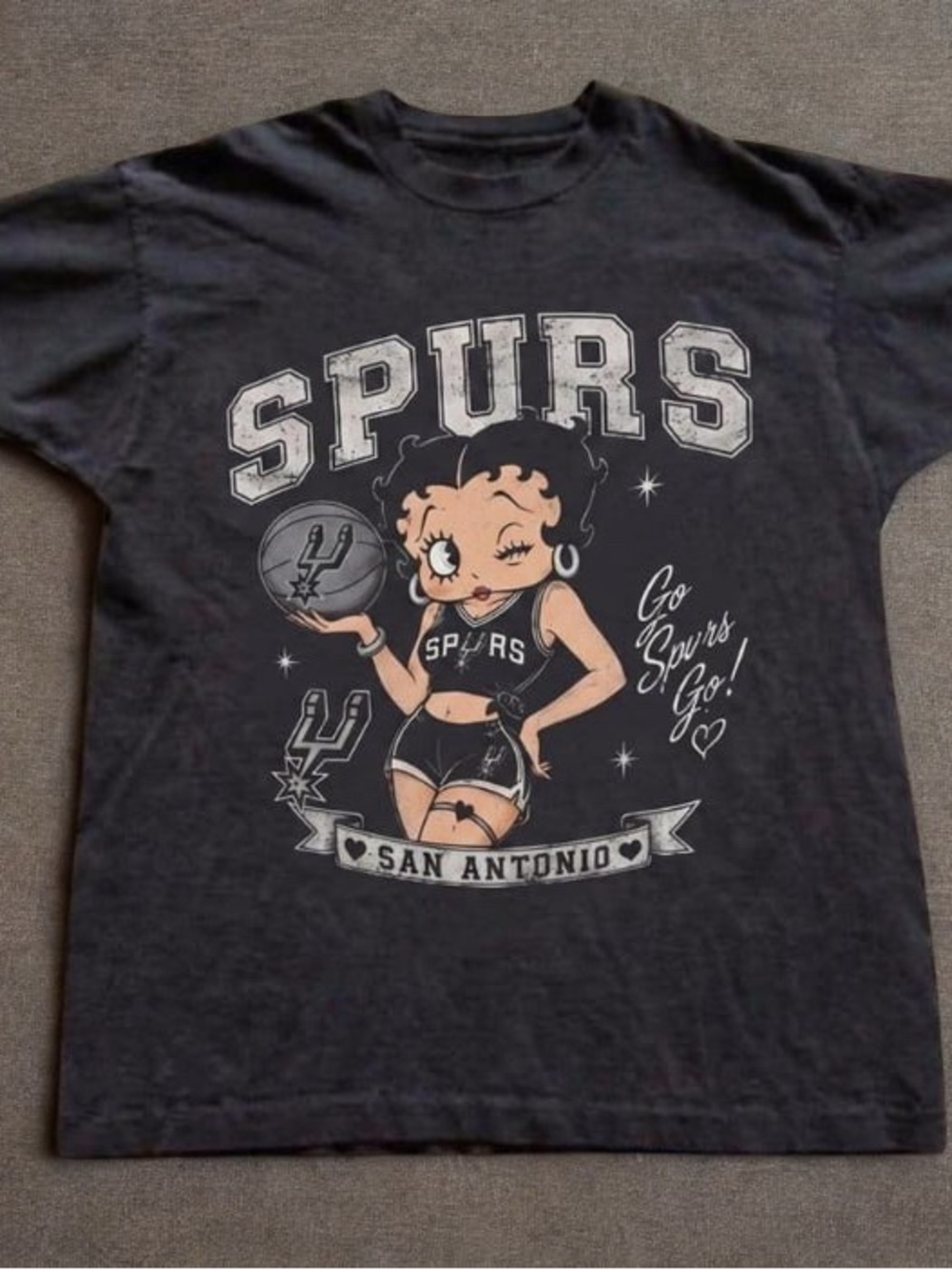 San Antonio Spurs T-Shirt- Black